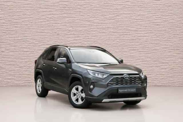 Toyota RAV4 (2021) thumbnail 1