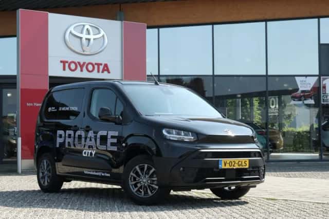 Toyota Proace (2024) thumbnail 2
