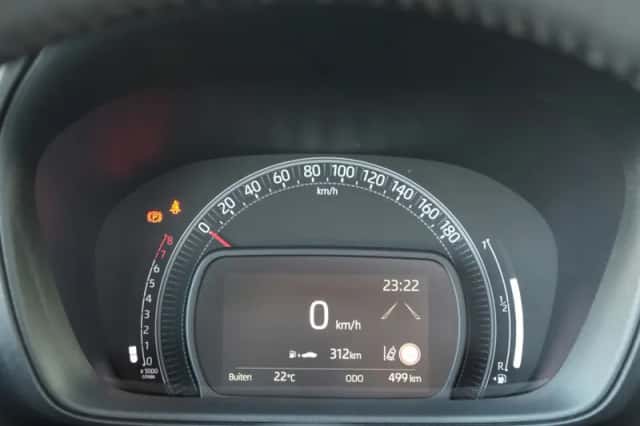 Toyota Aygo X (2025) thumbnail 3