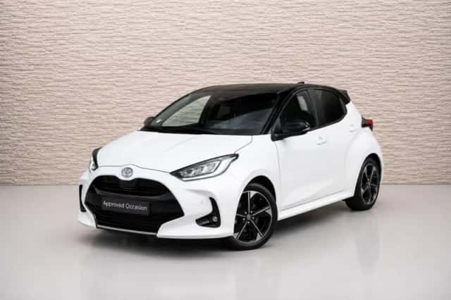 Toyota Yaris (2025) thumbnail 1