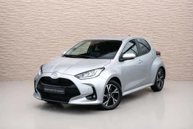 Toyota Yaris (2025) thumbnail 1