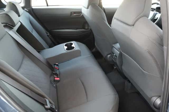 Toyota Corolla Cross (2026) thumbnail 4
