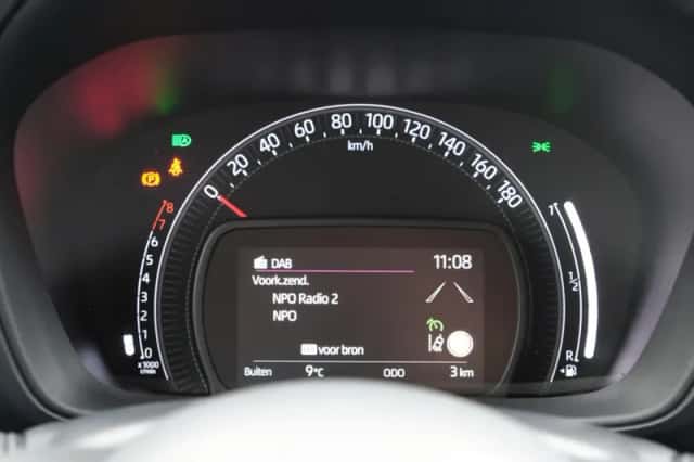 Toyota Aygo X (2025) thumbnail 3