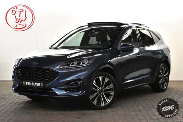 Ford Kuga (2021) thumbnail 2