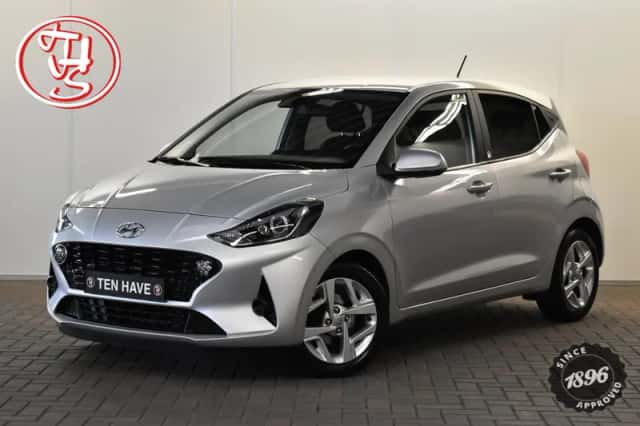 Hyundai i10 (2021) thumbnail 2