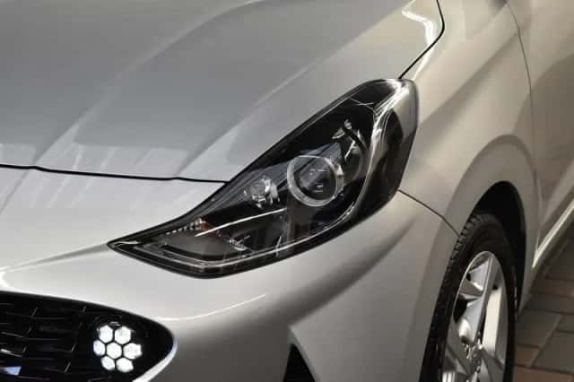 Hyundai i10 (2021) thumbnail 4