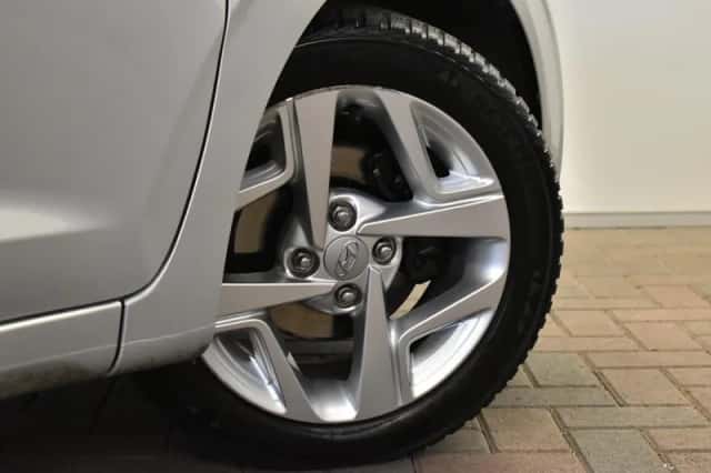 Hyundai i10 (2021) thumbnail 6