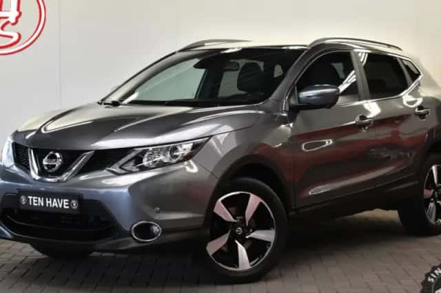 Nissan Qashqai (2017) thumbnail 1