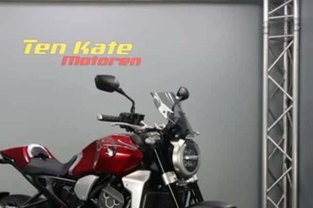 Honda CB (2018) thumbnail 3