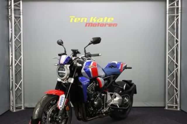 Honda CB (2018) thumbnail 3