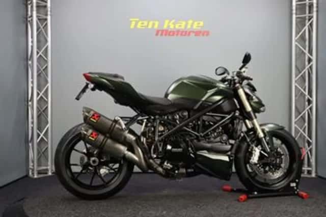 Ducati STREETFIGHTER (2013) thumbnail 1