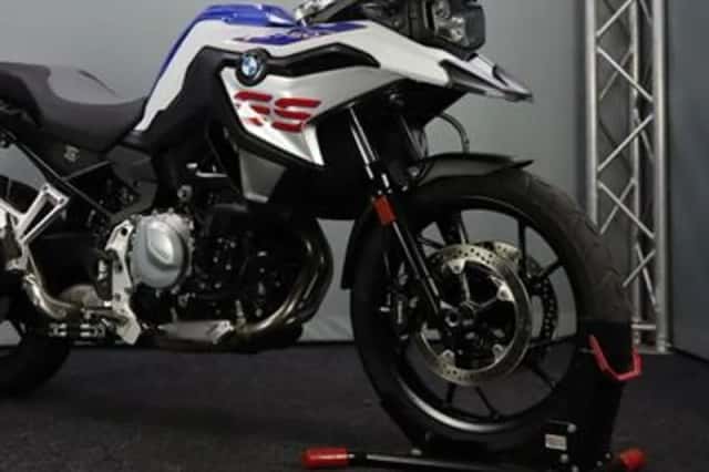 BMW F (2023) thumbnail 4