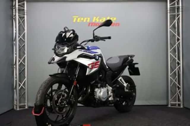 BMW F (2023) thumbnail 6