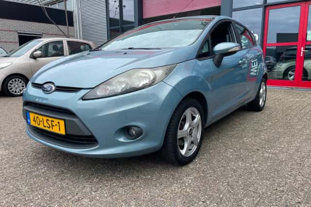 Ford Fiesta (2009) thumbnail 1