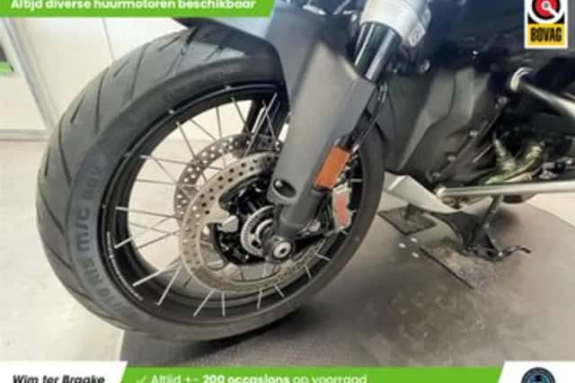 BMW R (2024) thumbnail 4
