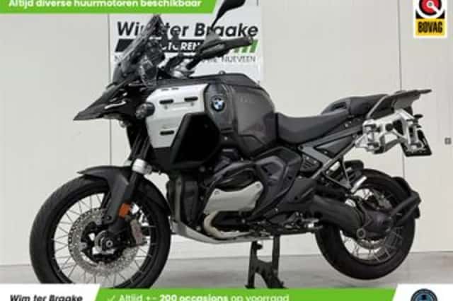 BMW R (2024) thumbnail 1
