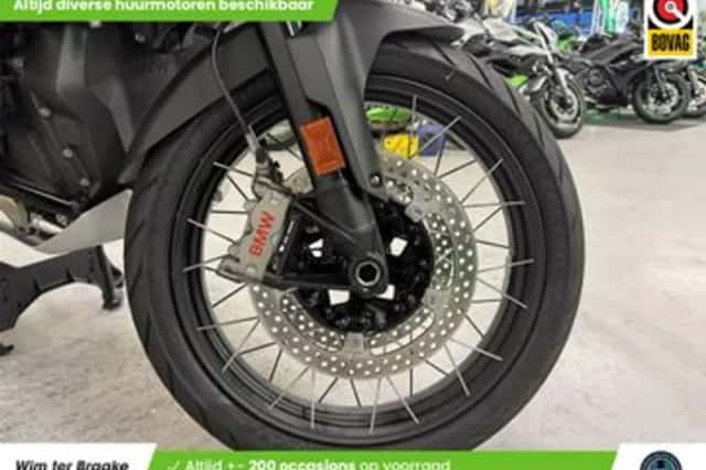 BMW R (2024) thumbnail 2