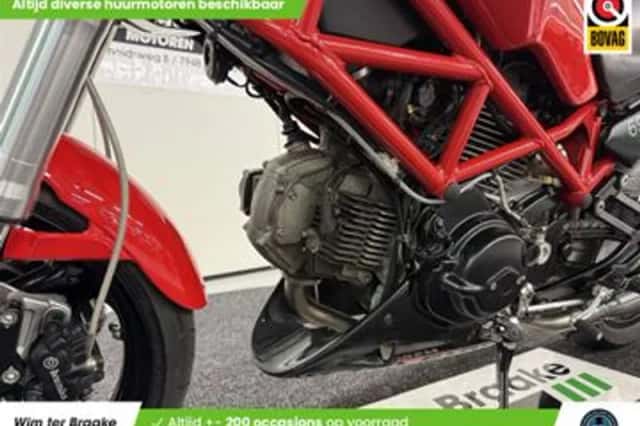 Ducati Monster (2006) thumbnail 6