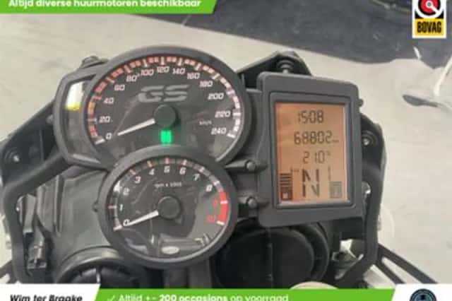 BMW F (2013) thumbnail 2