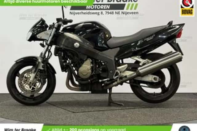 Honda CBR (2000) thumbnail 4