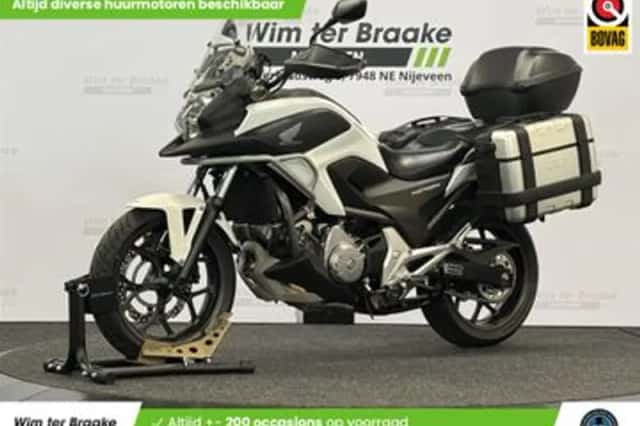 Honda NC (2012) thumbnail 1