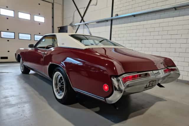 Buick RIVIERA (1969) thumbnail 4