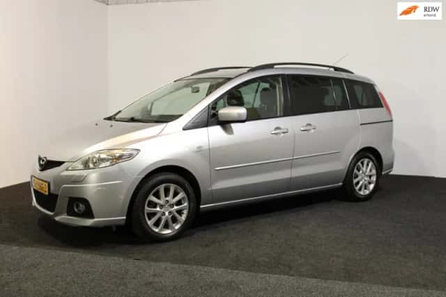 Mazda 5 (2009) thumbnail 2