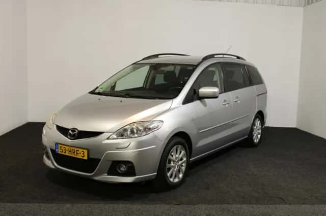 Mazda 5 (2009) thumbnail 3