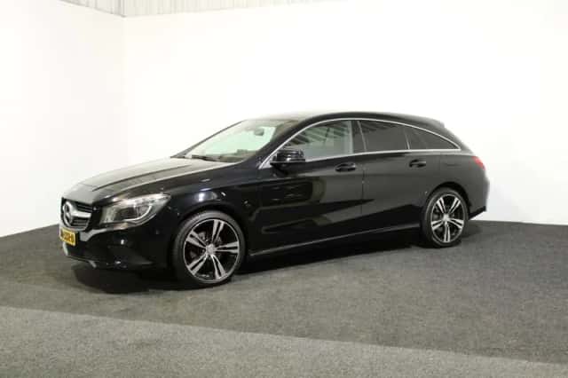 Mercedes-Benz CLA-Klasse (2015) thumbnail 5