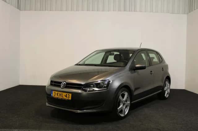 Volkswagen Polo (2013) thumbnail 4
