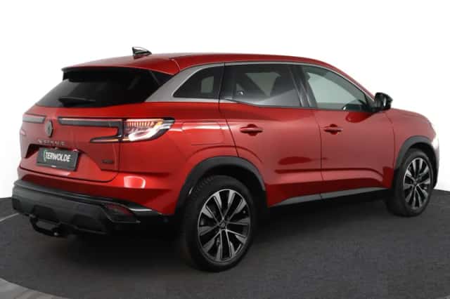 Renault Austral (2024) thumbnail 2
