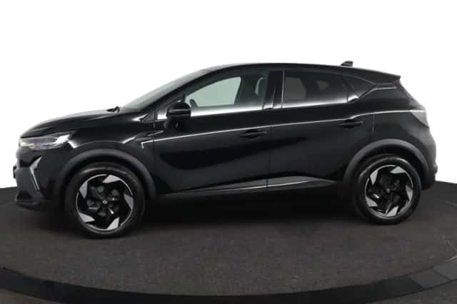 Renault Captur (2024) thumbnail 3