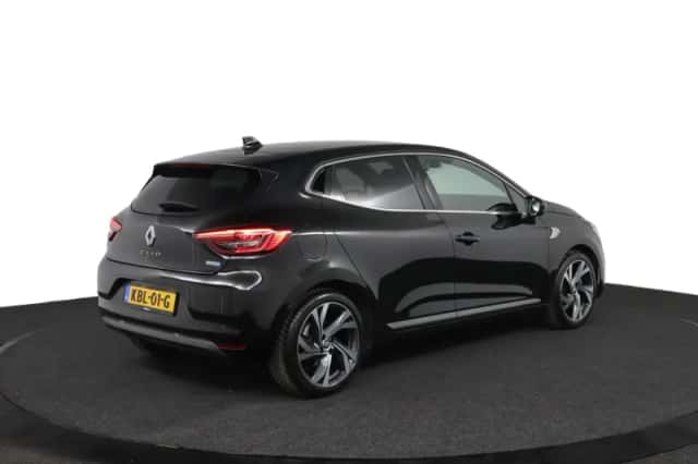 Renault Clio (2022) thumbnail 2