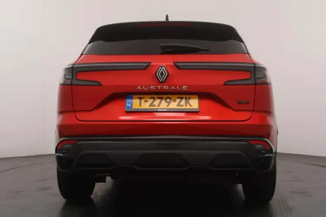 Renault Austral (2023) thumbnail 4