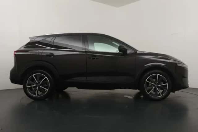 Nissan Qashqai (2023) thumbnail 6