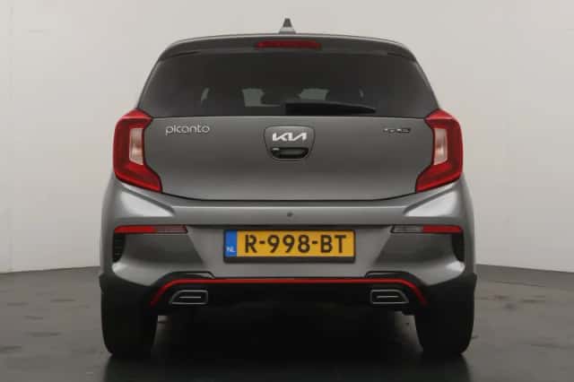 Kia Picanto (2022) thumbnail 4