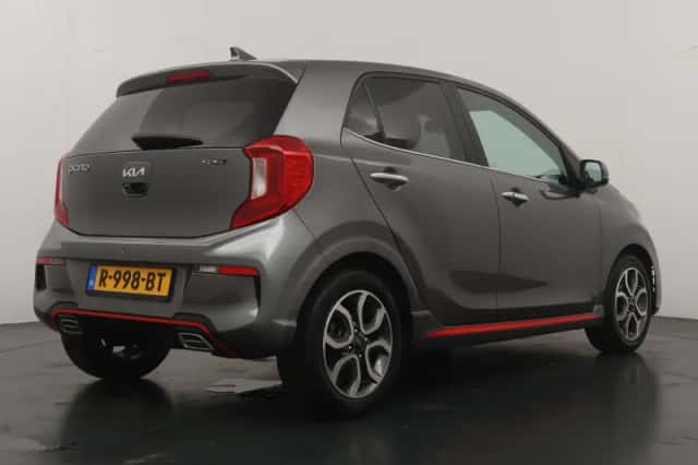 Kia Picanto (2022) thumbnail 5