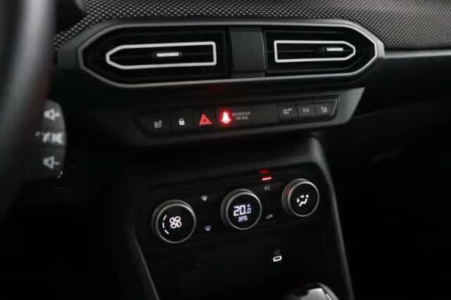 Dacia Sandero (2025) thumbnail 6