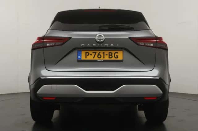Nissan Qashqai (2022) thumbnail 4