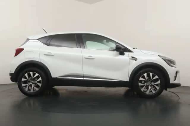 Renault Captur (2021) thumbnail 6