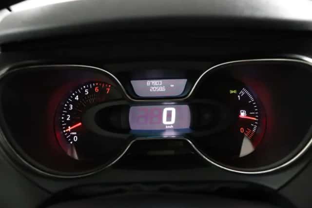 Renault Captur (2017) thumbnail 5