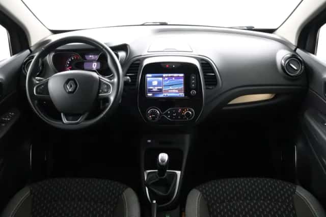 Renault Captur (2019) thumbnail 4