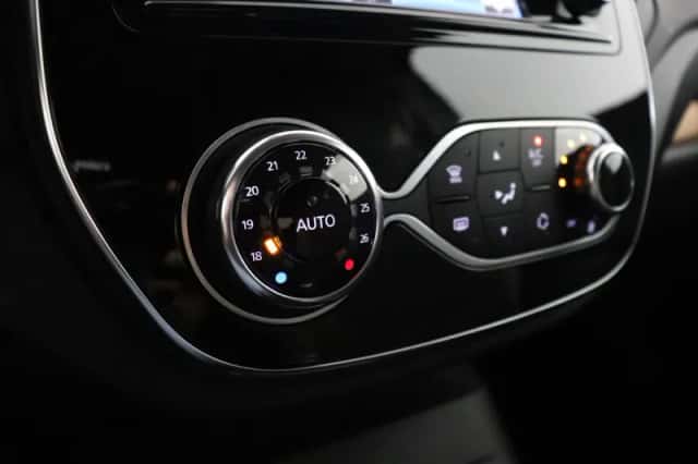 Renault Captur (2019) thumbnail 6