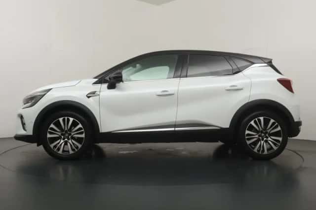 Renault Captur (2019) thumbnail 2