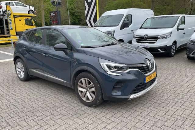 Renault Captur (2020) thumbnail 6