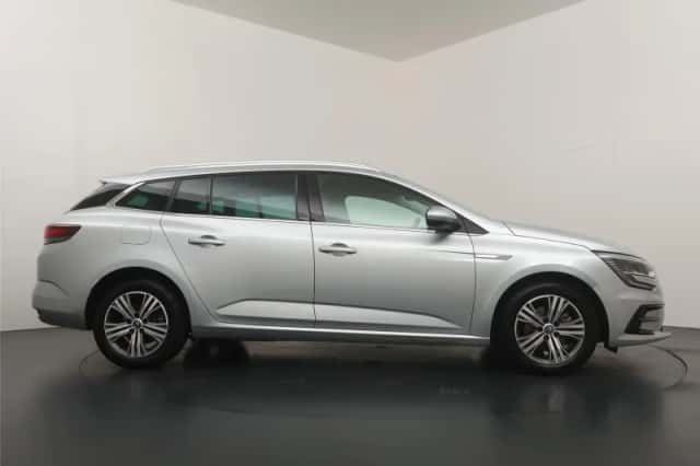 Renault Mégane (2021) thumbnail 6