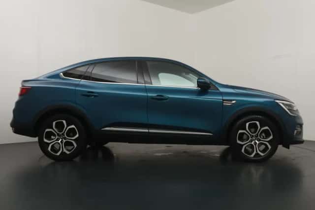 Renault Arkana (2022) thumbnail 6