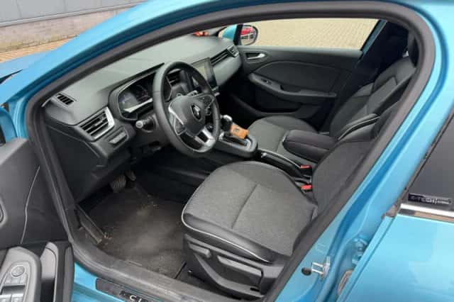 Renault Clio (2021) thumbnail 5