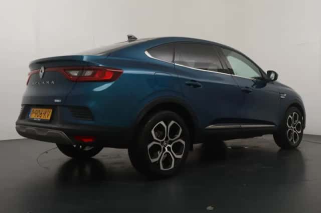 Renault Arkana (2022) thumbnail 5
