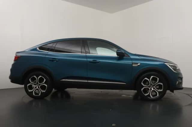 Renault Arkana (2022) thumbnail 6